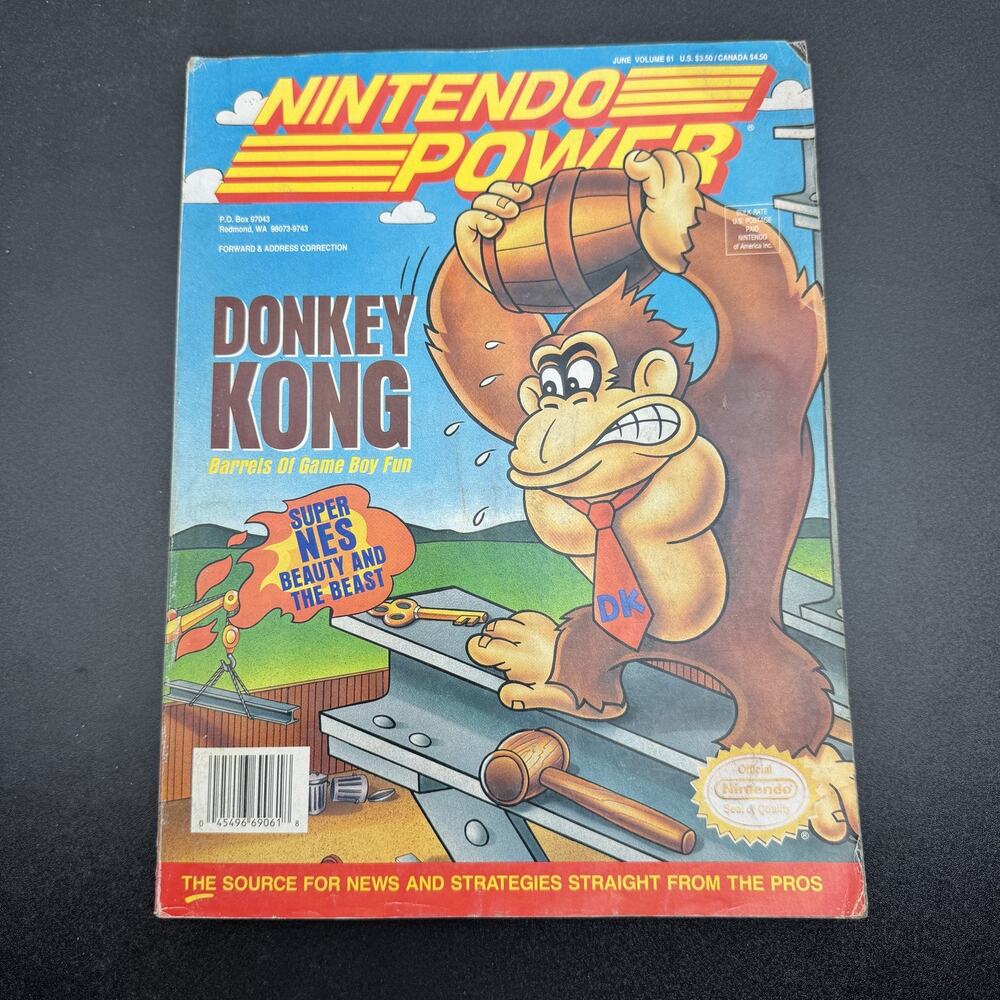 Nintendo Power Magazine Vol 61 June 1994 Donkey Kong Super NES Street Fighter II